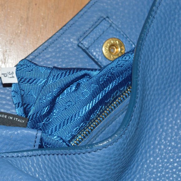 Prada Vitello Daino Cobalto Blue Leather Tote Shoulder Bag B4863M $1640 w Cards - Picture 9 of 15